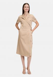 Повседневное платье MIT KRAGEN Betty & Co, бежевый