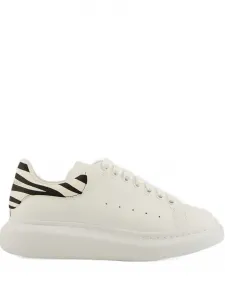 Кожаные кроссовки с вставками под зебру Alexander McQueen, белый