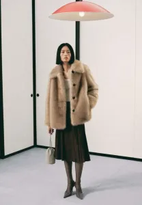 Зимняя куртка Mango, Ecru