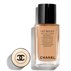 Увлажняющая и стойкая тональная основа LES BEIGES Healthy Glow Foundation CHANEL, BD61 (intense dark-medium shade, golden undertone)
