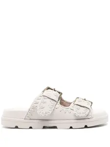 Шлепанцы с пряжками Mou, серый