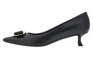 Новые кожаные туфли Vara 40 мм Ferragamo, Black