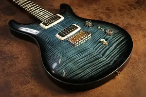 PRS Custom 24-08 с топом из клена в цвете Cobalt Smoke Burst
