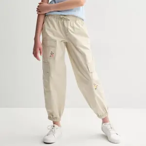 Широкие спортивные карго-штаны на резинке для девочек 6-18 лет в обычных и плюс размерах So, цвет floral embroidery