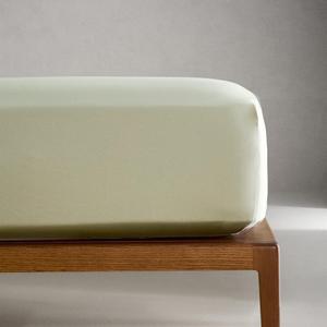 Простыня Zara Home 300 Thread Count Sateen Fitted, серовато-зеленый