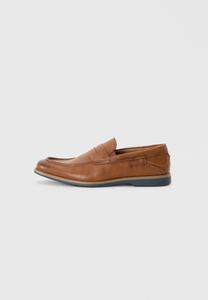 Лоферы Pier One Slip-ons, Brown