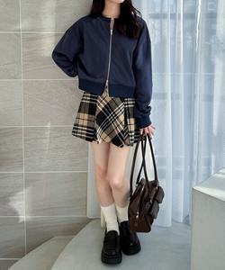 Топ с двойной молнией, сшитый по фигуре <<Снова в наличии>>