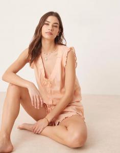 Персиковый жилет с рюшами и завязками спереди Luna