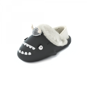 Зимние сандалии Shark Winter Sharkicks Viking Pirate с закрытым носком и пяткой унисекс HelloSlippers, Black