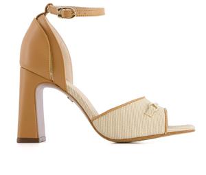 Женские босоножки на каблуке с ремешком на щиколотке бежевые Andrea