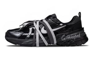 Nike V2K Run устойчивые к истиранию низкие повседневные тренировочные городские кроссовки для мужчин черные, цвет Black