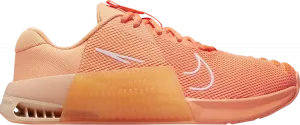 Кроссовки Wmns Metcon 9 AMP 'Atomic Orange', оранжевый