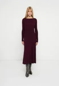 Платье-Свитер, платье-джемпер Gap, Tuscan Red