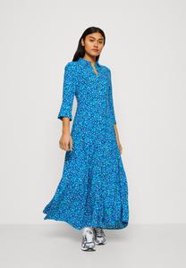 Длинное платье YAS