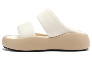 Шлепанцы женские бежевые C°Banner