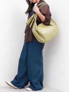 (L)cache cache/Мягкая эмалированная сумка через плечо с узлом