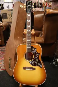Gibson Hummingbird Original Heritage Cherry Sunburst