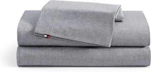 Tommy Hilfiger Комплект постельного белья King (198x203 см), темно-синий, из мягкого хлопкового шамбре: простыня, натяжная простыня с глубокими карманами и наволочки, легкий.