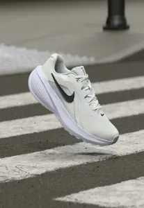 Беговые кроссовки downshifter 14 Nike Performance, White/Black/Platinum Tint/Anthracite