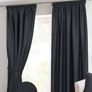 Плотные шторы HOMESCAPES со сборками, шевронные, черные, 2 шт., 137 x 228 см Homescapes