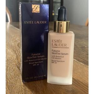 Futurist Skintint Сыворотка 1C1 Cool Bone Spf 20, широкий спектр, новинка, Estee Lauder