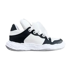 Кроссовки Maison Mihara Yasuhiro Wayne Low 'Leather Puffer - Black White', черный