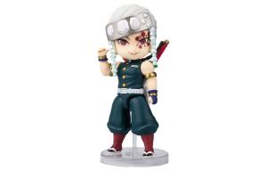 Фигурка collectible pvc uzui tengen из аниме kimetsu no yaiba BANDAI