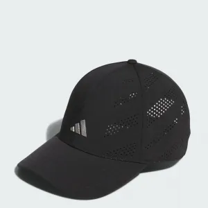 кепка adidas с металлическим логотипом