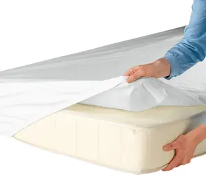 Простыня на резинке Wismar, водостойкая, белая, 70x140 см Erwin Müller