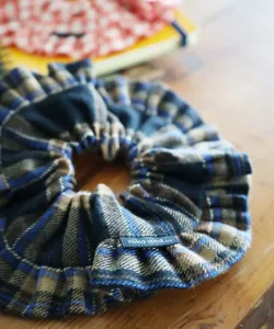 Резинка для волос в клетку с оборками Niko And ..., цвет Brown (50)