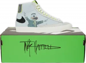Кроссовки Nike Blazer Mid ’77 'University of Oregon Women's Basketball' Tinker Hatfield Signed Box, синий