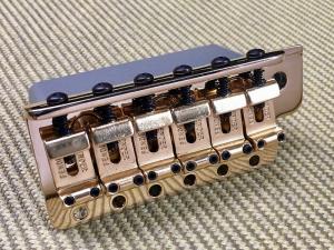 003-8959-000 Fender American Vintage-Style Left-Hand Stratocaster Bridge Assembly, Gold