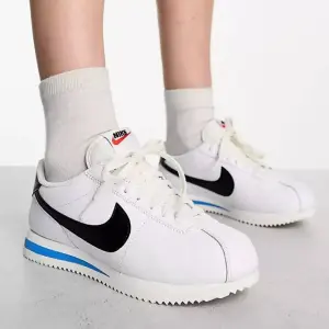 Кроссовки Nike Cortez Unisex Trainers, белый