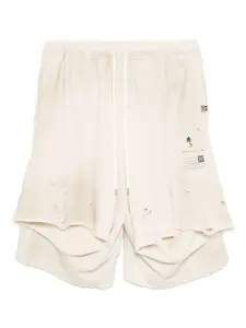 Спортивные шорты с эффектом потертости Maison Mihara Yasuhiro, нейтральный