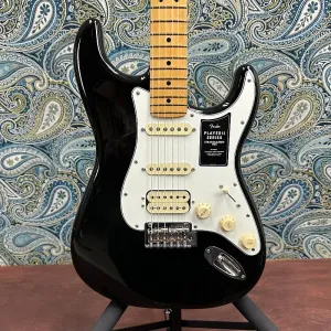 Электрогитара Fender Player II Stratocaster HSS черного цвета