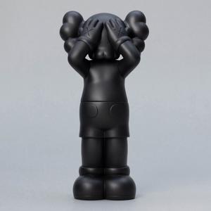 Виниловая фигурка Kaws Holiday UK 2021, черный