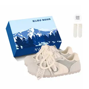 Fawn Miri Устойчивые к скольжению и истиранию дышащие низкие скейтерские кроссовки для женщин в дымчато-голубом цвете (эксклюзивная коробка с носками)