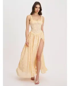 Женское платье макси Ulissa Orange с квадратным вырезом и высоким разрезом из жаккарда Miss Circle, оранжевый