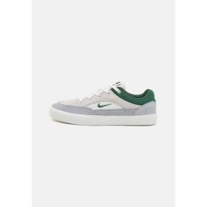 Кроссовки MALOR UNISEX Nike SB, черный