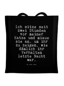 Сумка через плечо Я сижу уже два… с надписью черного цвета Mr. & Mrs. Panda