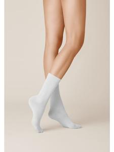 Носки Liz с манжетой, не сдавливающей давление, белого цвета Kunert