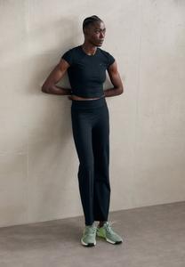 Спортивные брюки ONE PANT Nike, черный