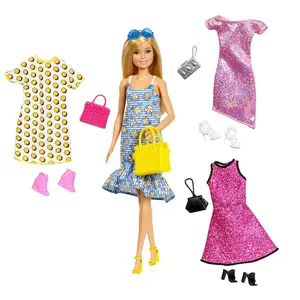 Детская кукла Barbie Fashionista with 4 fashions doll, розовый