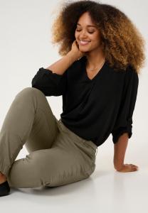 Чиносы MIKA Love Copenhagen, зеленый