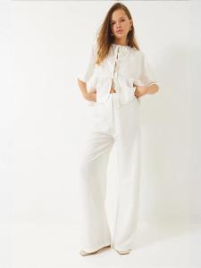 Брючный костюм Bianco Lucci, белый