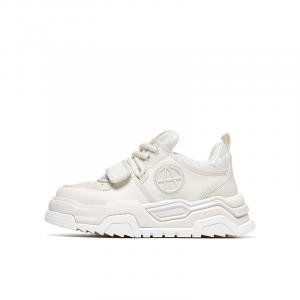 Низкие повседневные туфли для мужчин Acupuncture, White