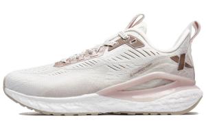 Кроссовки женские с низким верхом, белые/пудровые Xtep