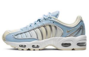 Женские беговые кроссовки Nike Air Max Tailwind
