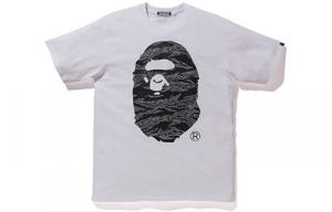 Футболка BAPE X Undefeated Apehead белая A Bathing Ape