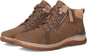 Ботинки женские Clarks Orlene Top водонепроницаемые из нубука, коричневый